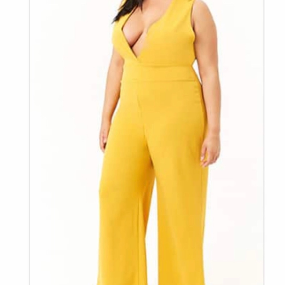 NWOT~ Forever 21 PLUS JUMPSUIT